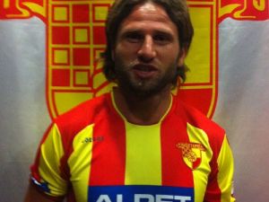 Veli Kızılkaya Göztepe’de