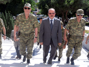 Kara Kuvvetleri Komutanı Kıvrıkoğlu, Kahramanmaraşta