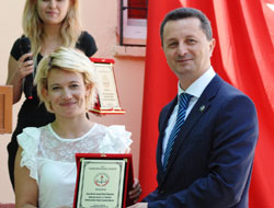 Eğitimin Gonca gülleri okullarına kavuştu