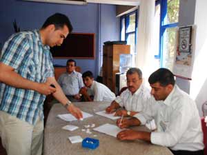 Motorlu Taşıt Sürücü Adayları Sınavları yapıldı.