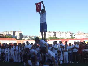 İl Spor Merkezleri Rekor Düzeyde Katılımla Açıldı