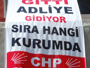 Chp Keşap İlçe Teşkilatı İlçe Adliyesinin Kapatılmaması İçin İmza Kampanyası Başlattı