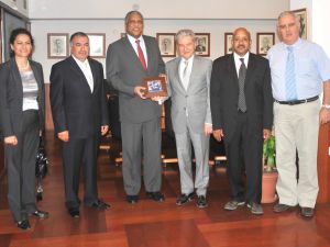 Sudan İzmirli İşadamlarını Bekliyor