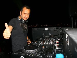 Ustalar İzmirde Sahneye Çıktılar