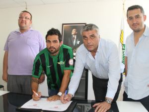 Akhisar Belediyespor Kenan Özer’i Renklerine Bağladı