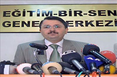 Sorun Akıl Örtüsüdür