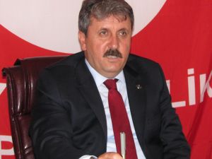 Büyük Birlik Partisi Genel Başkanı Mustafa Destici: