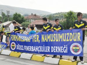 Fenerbahçeli Futbolcular Topuk Yaylasında