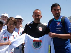 Medical Park Antalyaspor Davrazda Kondisyon Depoluyor