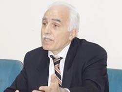 Hoca yeniden döndü