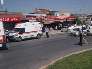 Ambulansla Otomobil Çarpışırsa