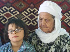 Asırlık Nineden Sağlıklı Yaşam Sırrı