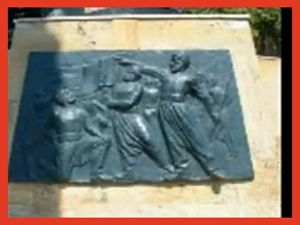 Maraş bize mezar olmadan, Düşmana gülzar olamaz.