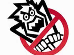 Otomobil Köprüden Düştü: 10 Yaralı