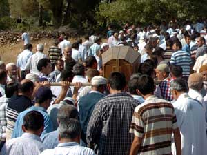 Suriyede Hayatını Kaybeden Tır Şoförü Toprağa Verildi