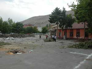 İstiklal İlköğretim’de Temel Kazımı Başladı
