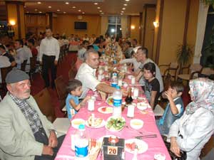 Şehit Yakınları Ve Gaziler İftarda Bir Araya Geldi
