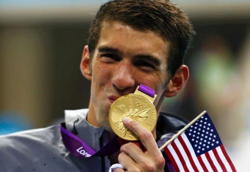 Michael Phelps tarih yazıyor!