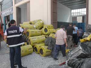 Kaynak Makinesinden Sıçrayan Kıvılcım Yangına Neden Oldu