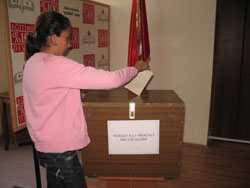 Öğrencilerin Demokrasi Sınavı