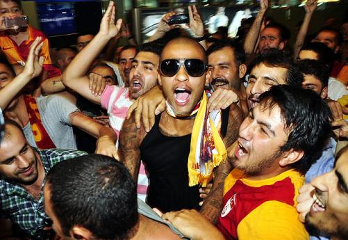 Ve Felipe Melo İstanbulda!