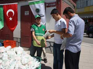 Somuncu Baba Sebil Ekmeği Dağıtıldı