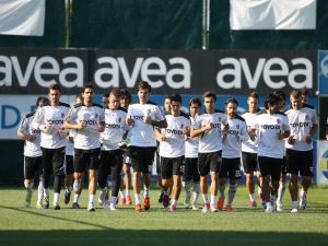 Beşiktaş Hazırlıklarını Sürdürüyor
