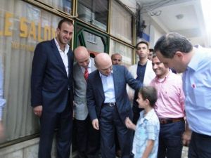 Çevre Ve Şehircilik Bakanı Erdoğan Bayraktar Hemşehrileri İle Bayramlaştı