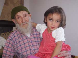 123 Yaşında Reklam Yıldızı Oldu