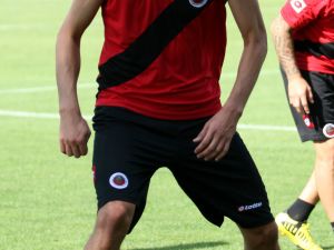 Gençlerbirliğinde Çifte İmza