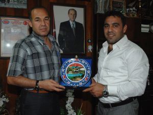 Asrın Güreşçisi Ceyhan’da