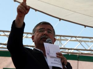 Milli Savunma Bakanı İsmet Yılmaz: