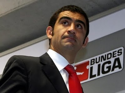 A.Gücünde Ümit Özat depremi