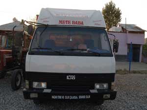 Kamyondaki Yazıya Gözaltı  