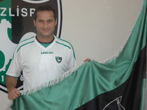 Denizlispor Azeri Malikov’la Sözleşme İmzaladı