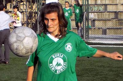 45lik Dişi Maradona