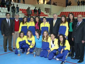 Üniversite Bayan Basketbol Takımı 2. Ligde