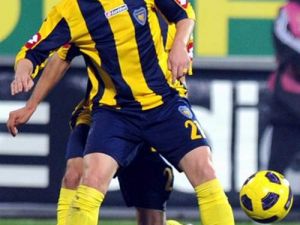 Karabüksporlu Futbolcu Erkan Taşkıran Bucaspor’da