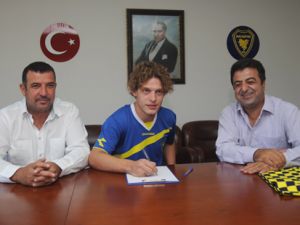 Erkan Taşkıran Bucaspor’a İmza Attı