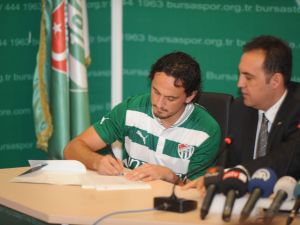 Tuncay Şanlı İmzayı Attı, Belluschi Tanıtıldı