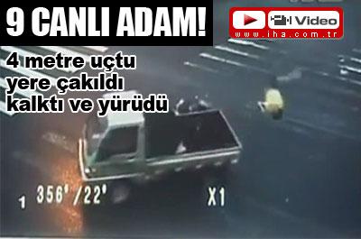 9 Canlı Adam!