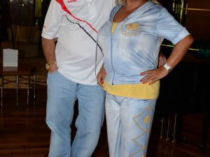 Safiye Soyman Ve Faik Öztürkün Termal Keyfi