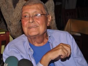 Şarkıcı Ferdi Özbeğen: “sanal Bir Düşmanla Savaşıyorum”