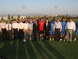 Akhisar Belediyespor, İstanbul Büyükşehir Belediyespor Maçı Hazırlıklarını Sürdürüyor