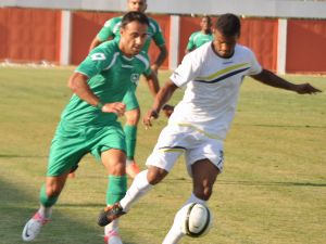 Denizlispor Hazırlık Maçında Güldü