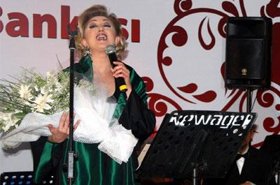 Muazzez Ersoydan Unutulmaz Konser