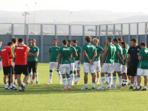 Bursasporda Mesai Sürüyor