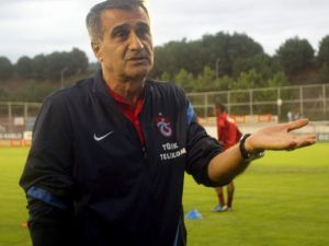 Şenol Güneş Gibisi Gelmedi