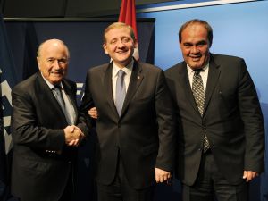 Göksel Gümüşdağ: Dünyadaki Tüm Futbolseverleri İstanbul’a Bekliyoruz