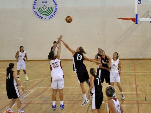 Boluda Bayanlar “izzet Baysal Basketbol Turnuvası” Başladı